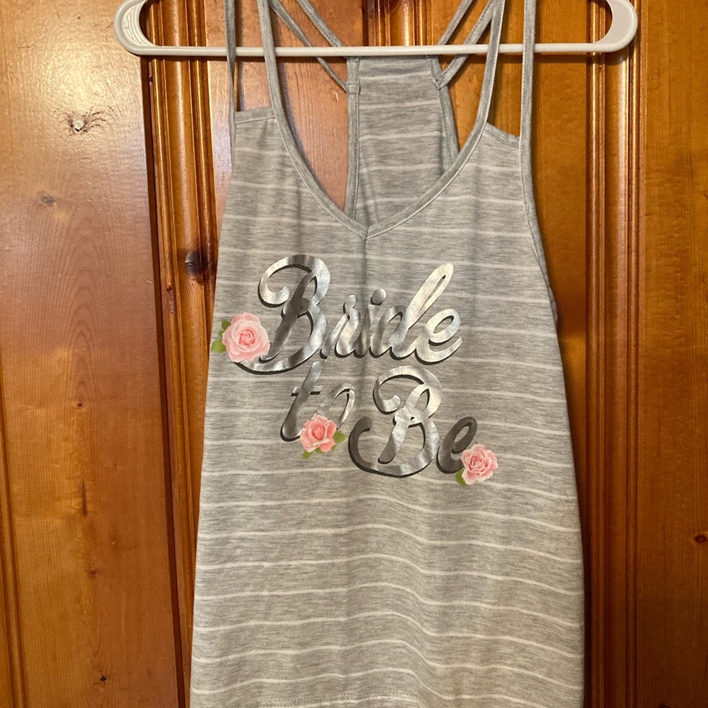 Size Medium Womens shirt says Bride to be